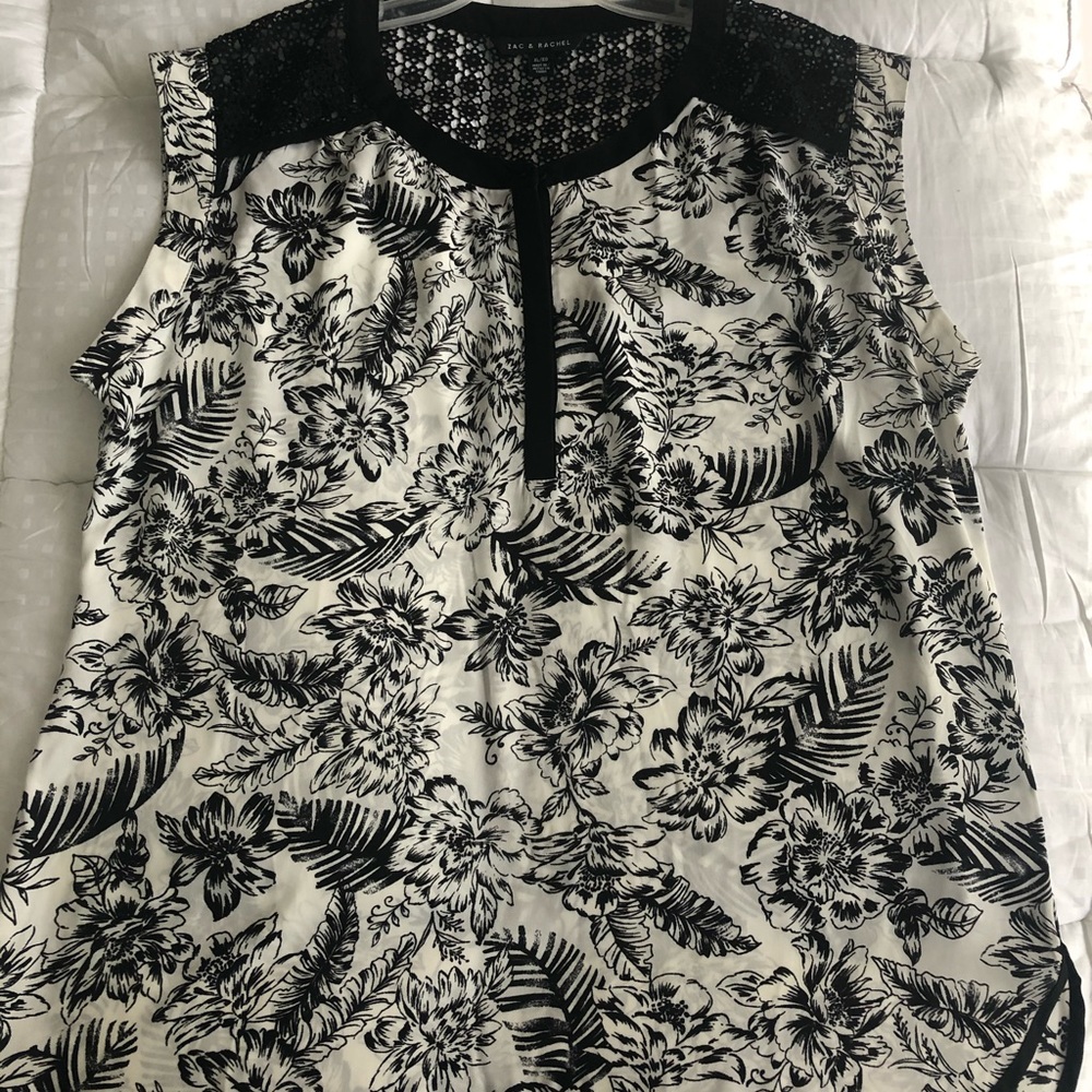 Zac & Rachel | Black & White Top | NEW | Size XL